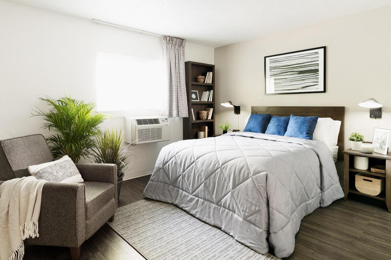 Intown Suites Extended Stay Columbus Oh - I-70E Hamilton Rd Exteriör bild
